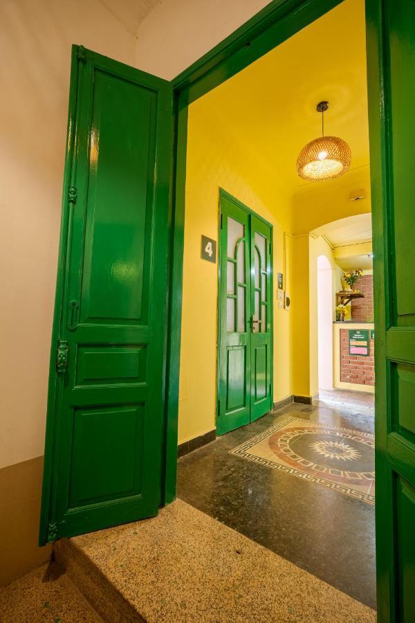 Hanoi Retro 80S Homestay Exterior foto